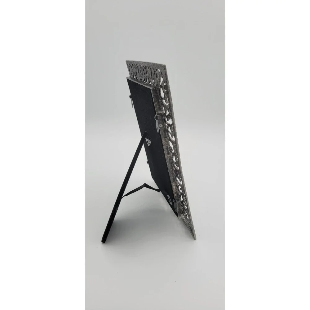 Bijou 4x6 Silver Ornate Floral Metal Freestanding Portrait Photo Frame